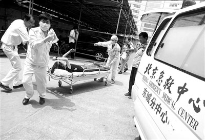 北京120急救醫(yī)生缺口八成大部分人中途退出