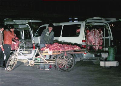 北京注水驢肉流入市場100斤驢肉注20斤水(圖)