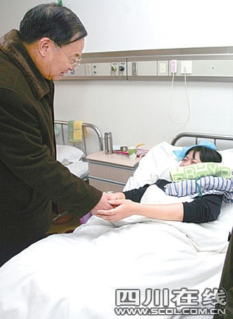 河北省記協主席看望樂倩
