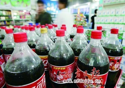 飲料旺季來(lái)臨兩可樂瘦身漲價(jià)被指趁火打劫