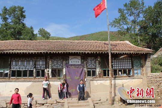 蔚縣教育局回應“郭省事件”堅稱出于同情未清退