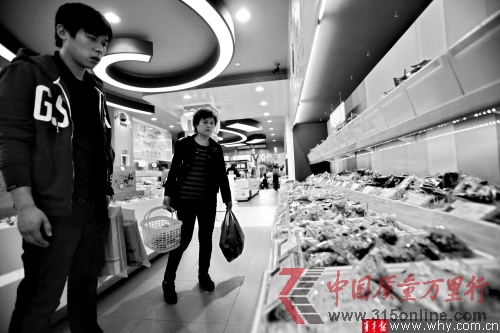 來伊份問題蜜餞已暫停銷售質(zhì)檢總局將嚴查