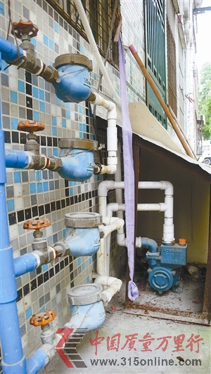 料龍村居民加裝的抽水機。 料龍村居民加裝的抽水機。